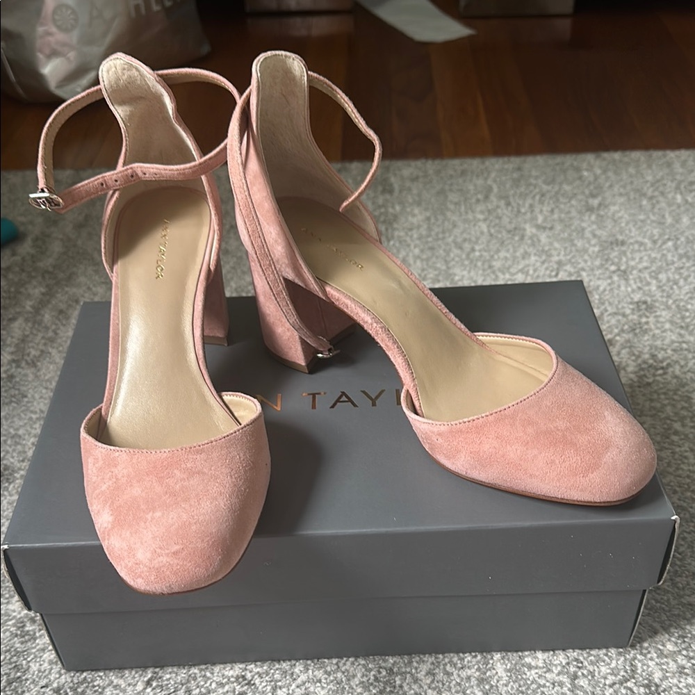 Ann Taylor Pink Suede Women's Heels